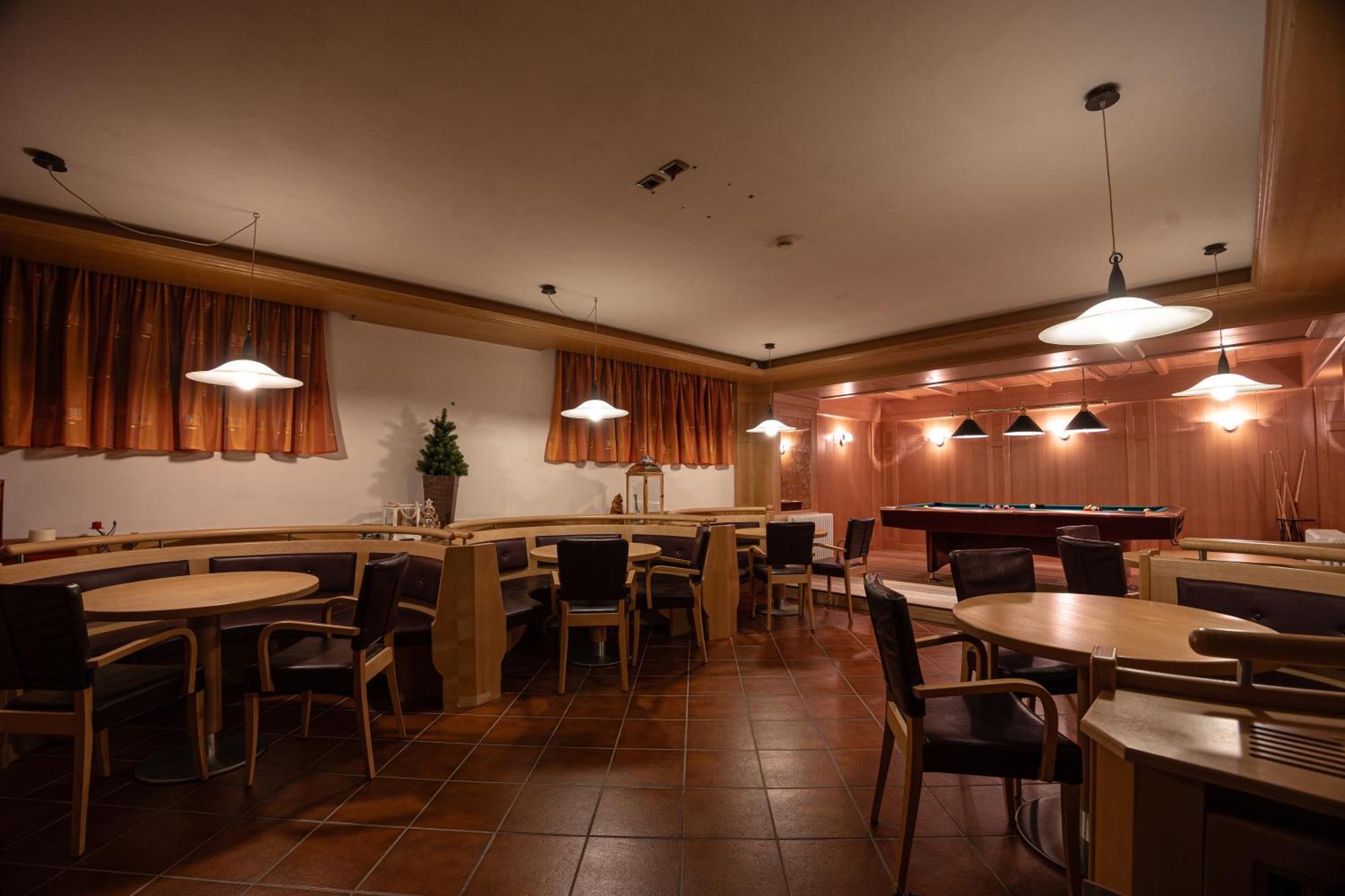 Hotel Engel Canazei Ngoại thất bức ảnh