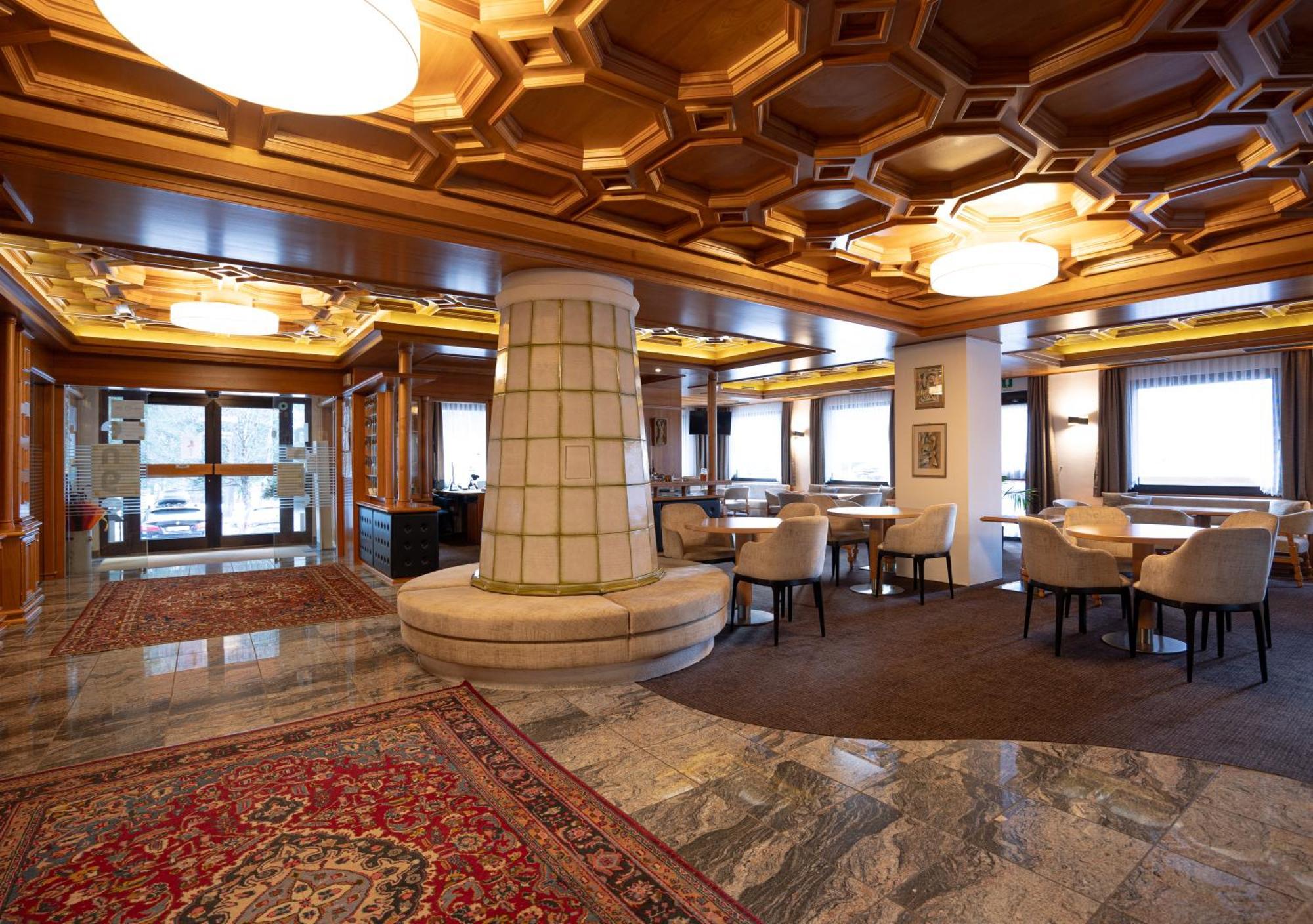 Hotel Engel Canazei Ngoại thất bức ảnh