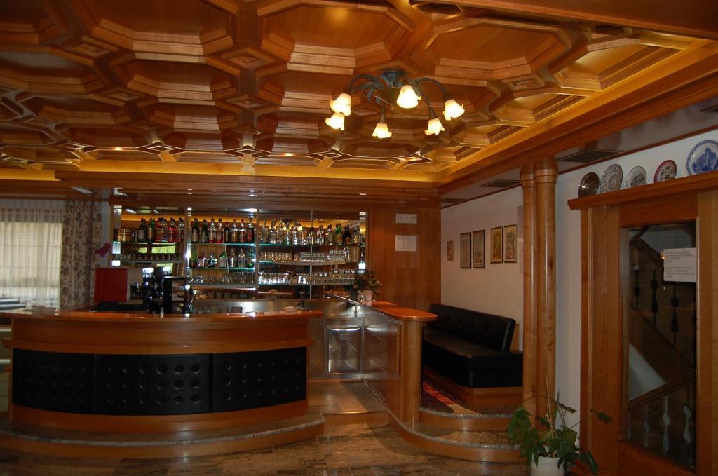 Hotel Engel Canazei Ngoại thất bức ảnh