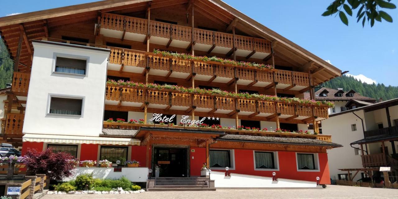 Hotel Engel Canazei Ngoại thất bức ảnh